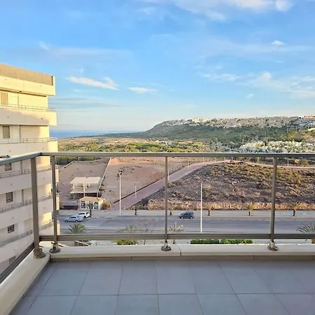 Apartment Sea Views In Front Of The *
