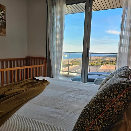 Apartment Sea Views In Front Of The